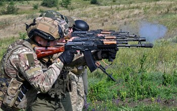 Platoon commanders of Ukraine's National Guard take part in a military training in Kharkiv region,